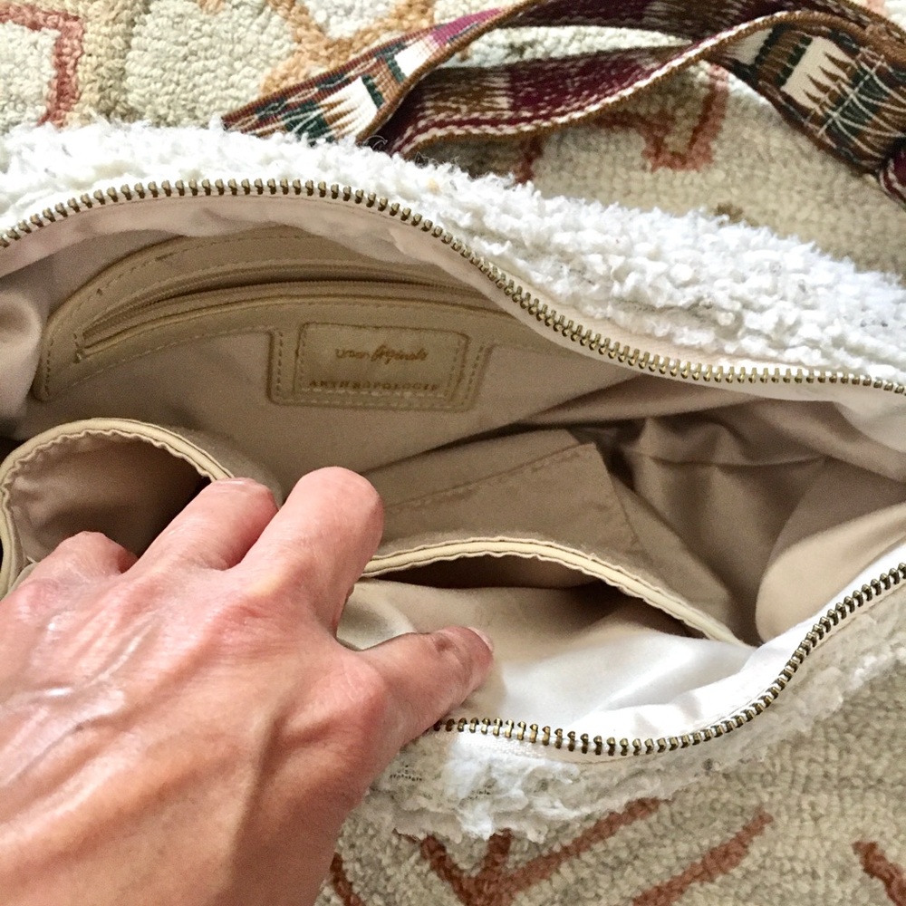 Anthropologie Teddy Bear Boho purse - Picture 7 of 13